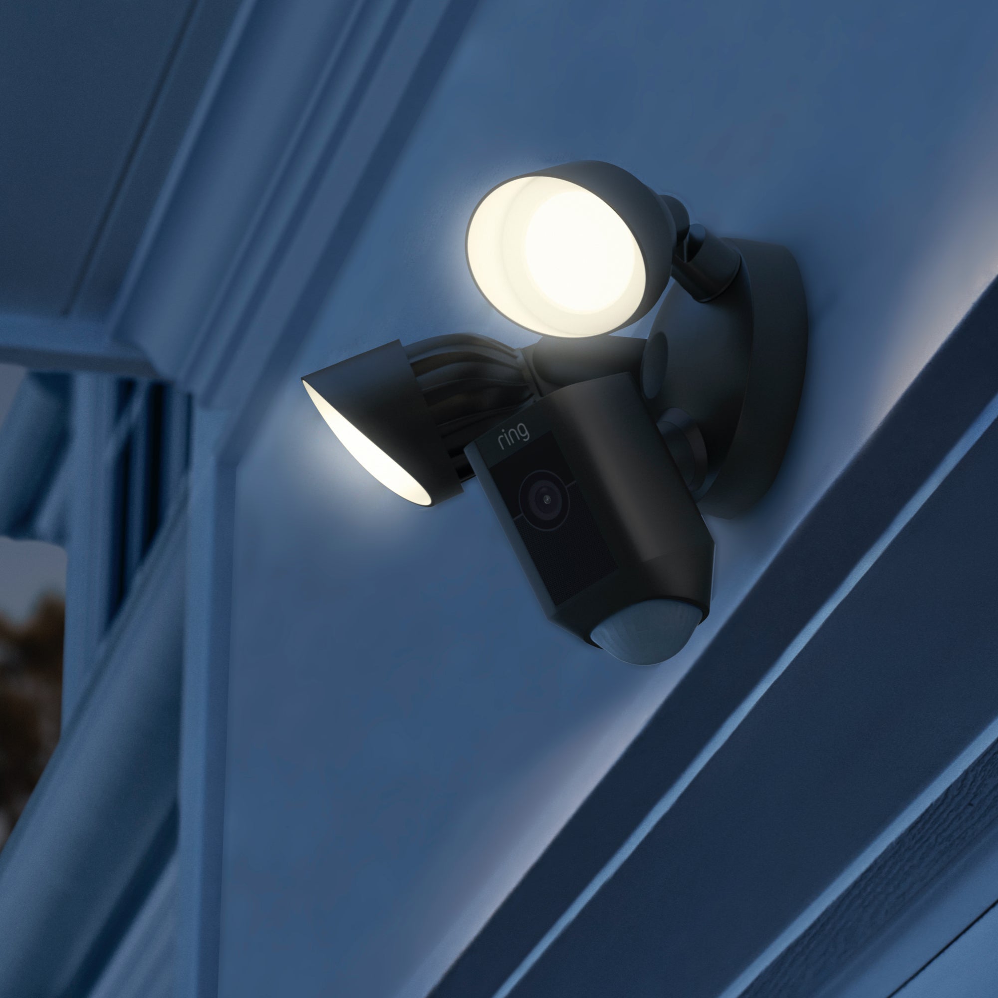 Ring Floodlight Cam Wired Plus Black
