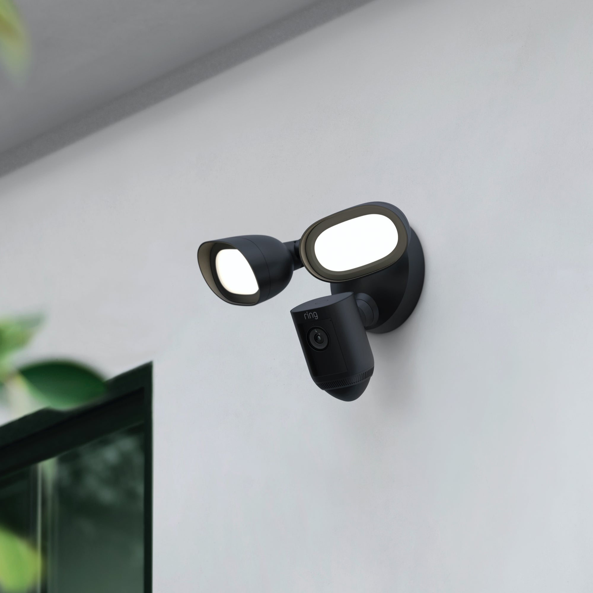 Ring Floodlight Cam Wired Pro Black